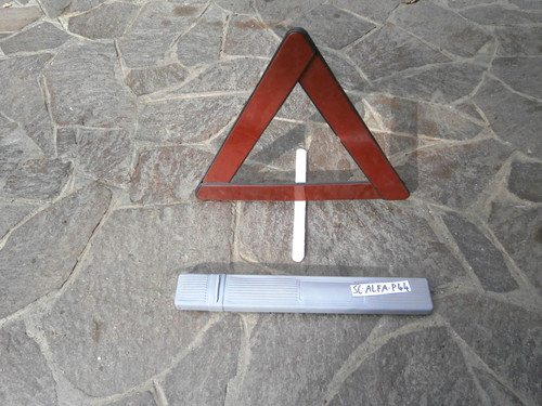 Triangolo emergenza auto - triangolo,